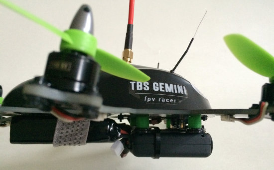 FPV Racer mit Mobius Actioncam (TBS GEMINI)